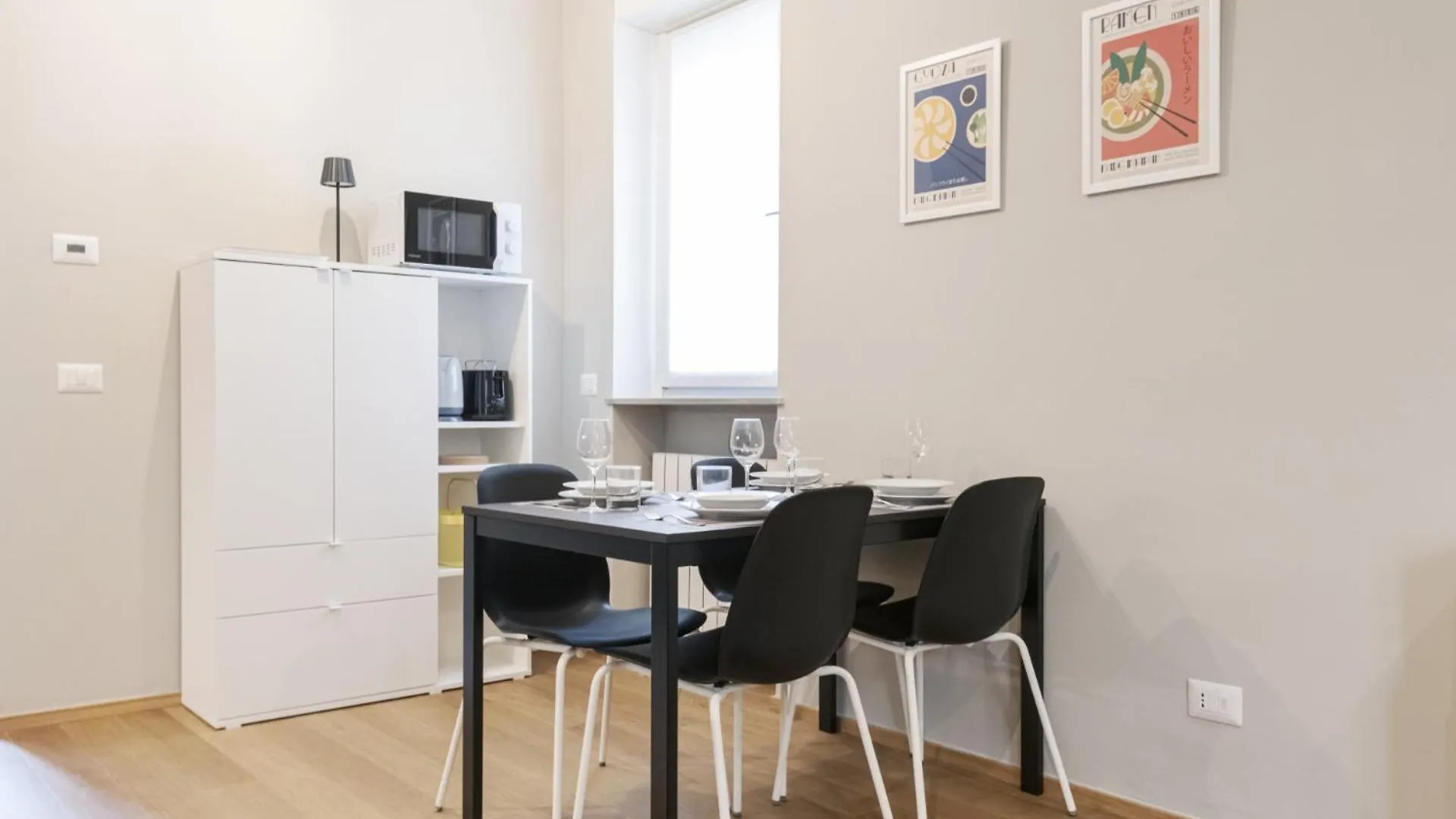 Easylife - Appartamento In Pta Romana/Policlinico Milan 0*,